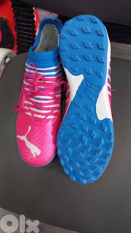football shoes original nike w adidas w puma احذية كرة قدم فوتبول 4