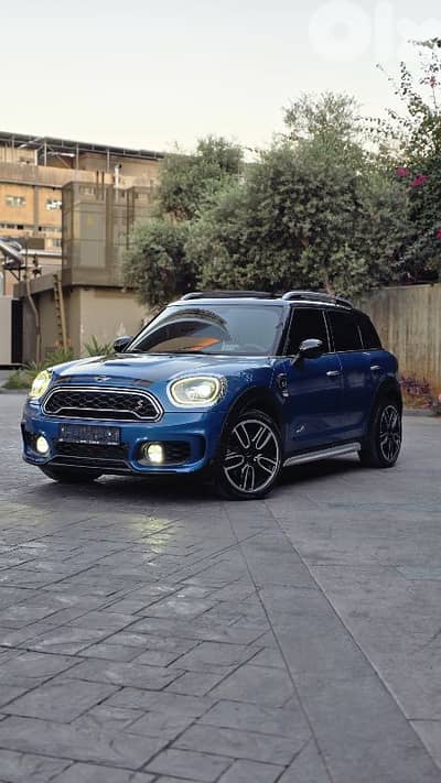 MINI Cooper S Countryman ALL4 2017 JOHN COOPER WORKS