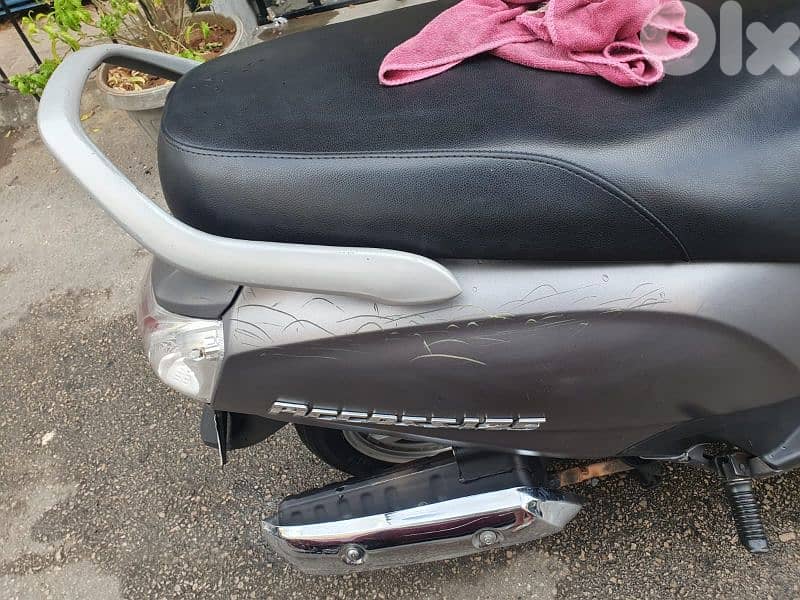 suzuki motorcycle 3
