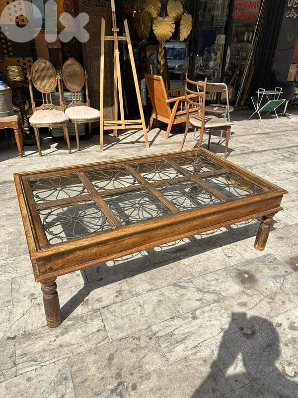 table salon 150cmx90cmطاولة وسط انتيك خشب قطراني حجم كبير 3