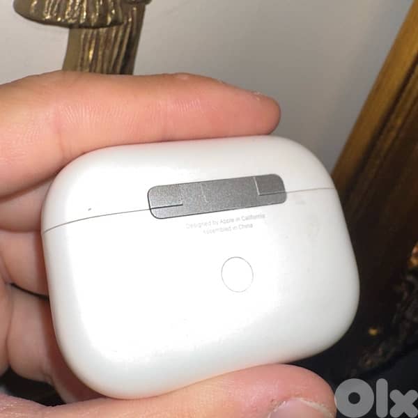 Airpods Pro 1 Magsafe Original (Case and Left piece onyl) 1