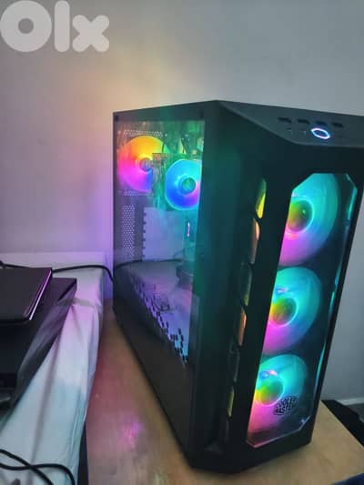 Gaming Setup with RGB Case – Great Performance!