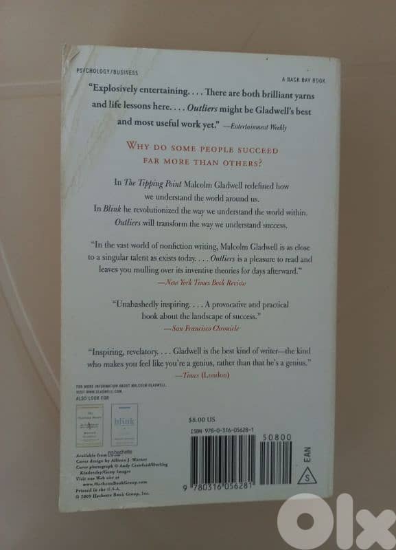 Outliers:The Story of Success by:Malcom Gladwell 1