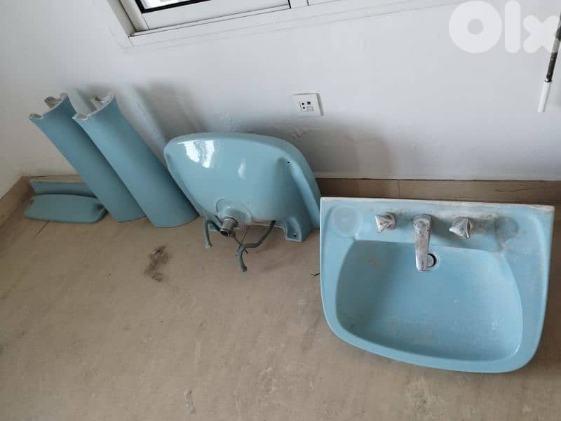 Toilets + Sinks 1