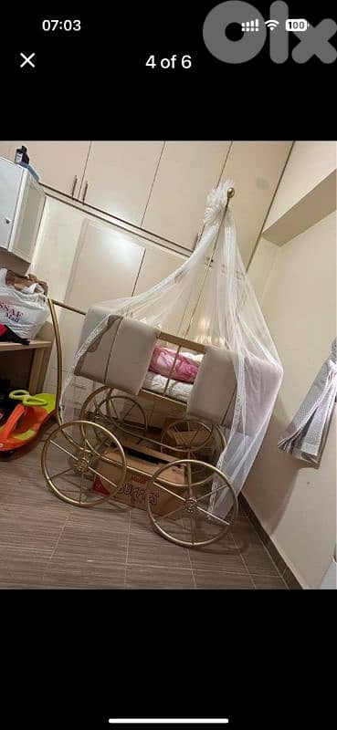 golden bassinet set
