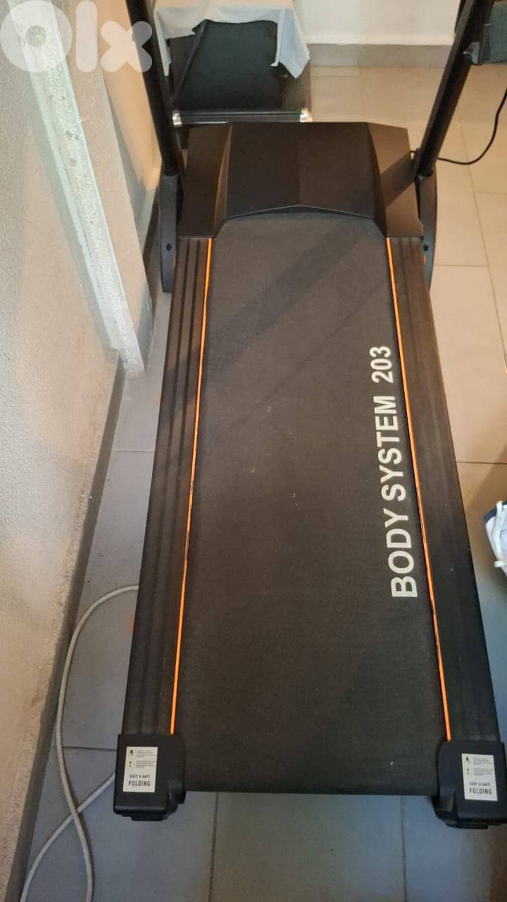 "BODY SYSTEM 203 Treadmill – Excellent Condition, Home Use Only 4