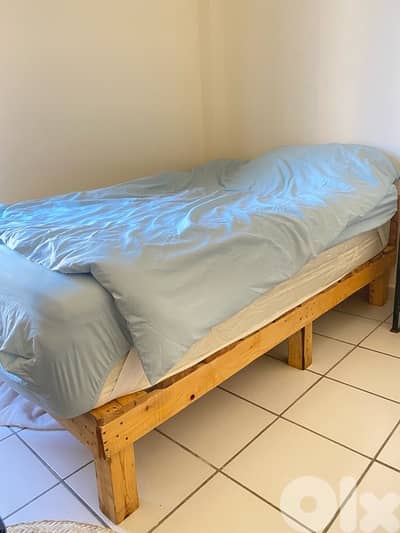 2 large palette boho beds