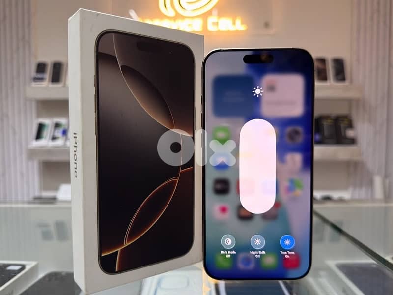 iPhone 16 Pro Max 1TB Like New: - Mint Condition 1