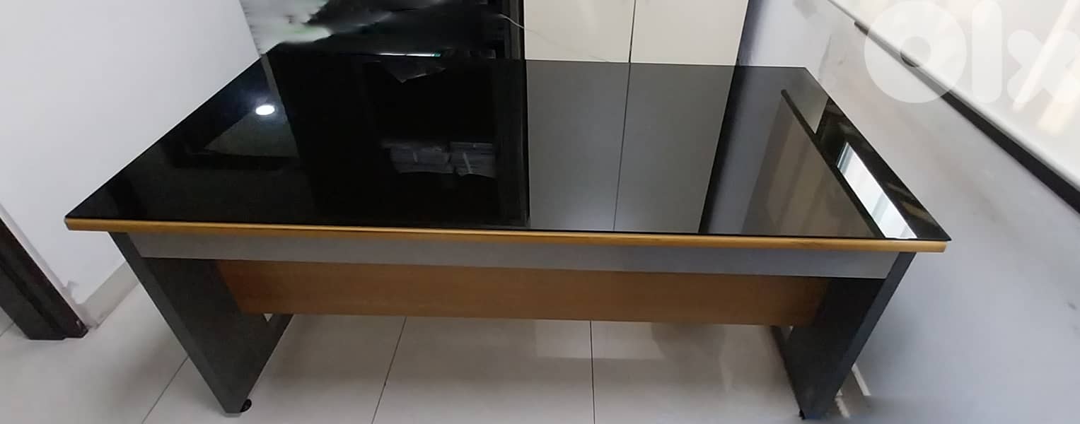 desk black 0