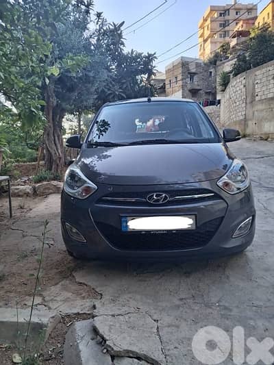Hyundai I10 (company maintenance)(like brand new)
