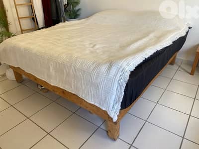 king size palette bed