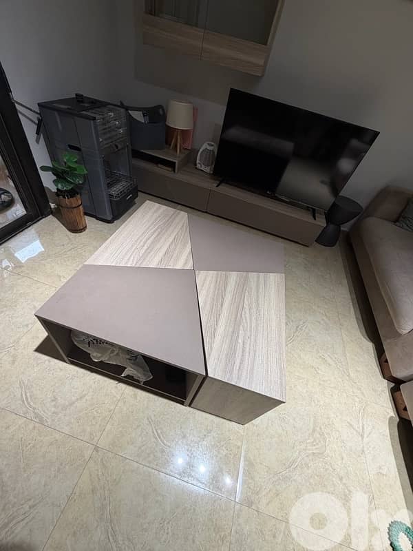 living room & dining table 3