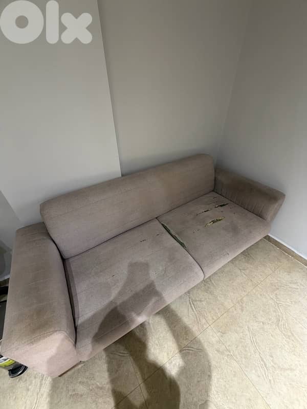 living room & dining table 4