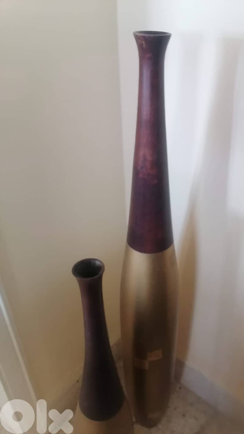 A collection of antique pieces 1