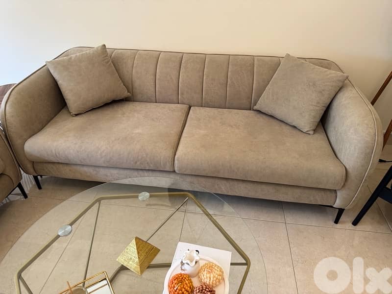 salon for sale 2