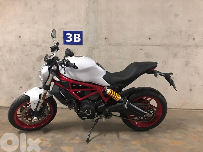 Ducati Monster 797 with Termignoni Exhaust and gear 1