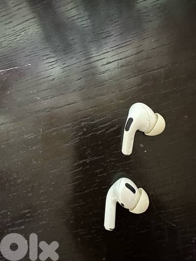 airpods pro 2 headphones original (No case)
