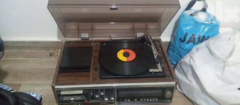 old sony stero 1