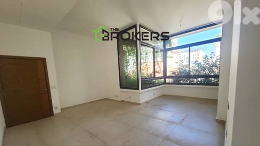 Apartment for Sale in Achrafieh    شقة للبيع في الأشرفية