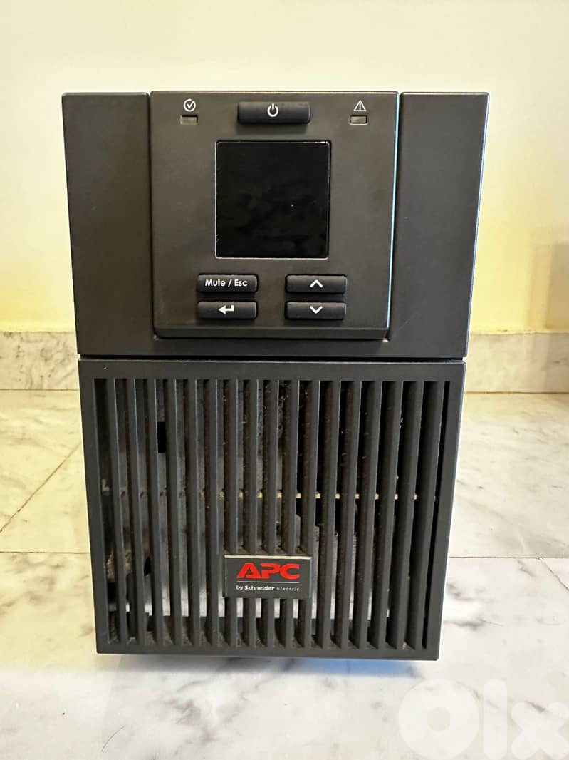 APC schneider Online UPS 2000VA/1600W 0