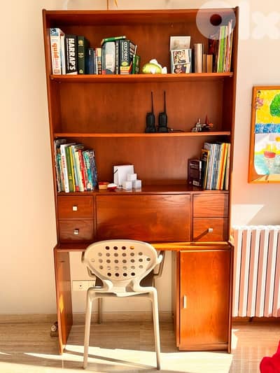 Book Shelf and Study Table