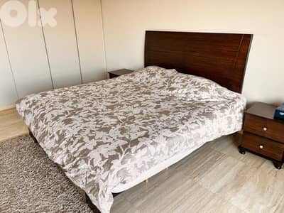 King Size Bed with 2 bed tables