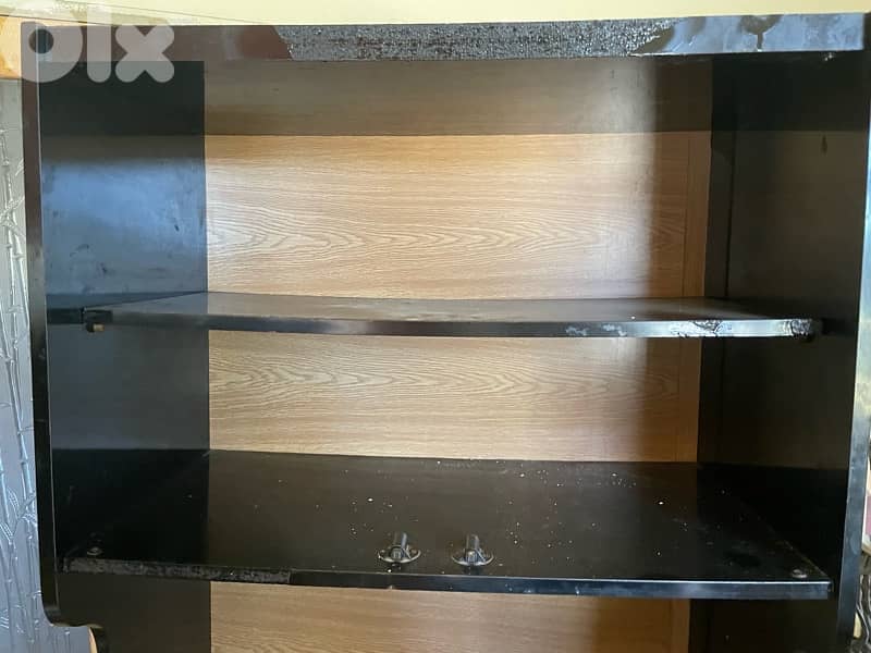 Bookshelf 4