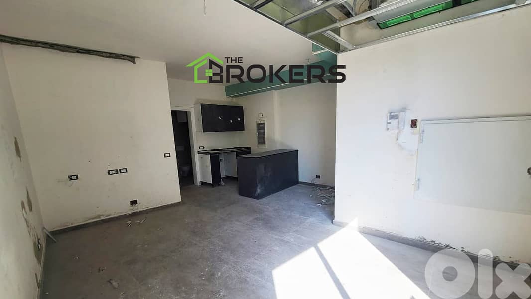 Apartment for Sale in Achrafieh شقة للبيع في الأشرفية 0