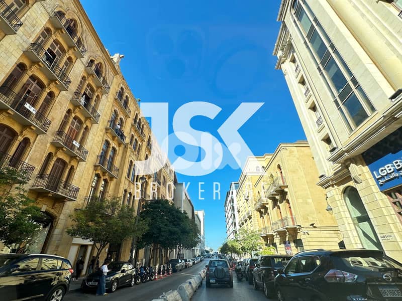 L19421 - Apartment For Sale in a High-End Building in Down Town 0