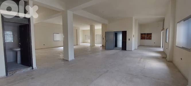 For Rent Warehouse in Sin El Fil مستودع للإيجار في سن الفيل