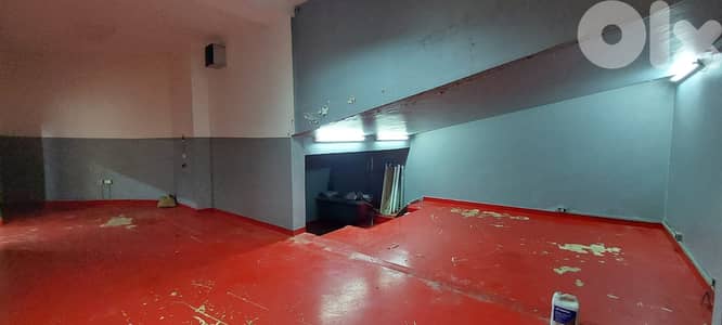 300 sqm Warehouse for Rent in Sin El Fil مستودع للإيجار بمساحة في