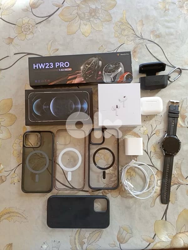 iphone 12 pro 128 gega with all accessories 5