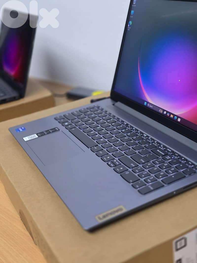 Laptop Lenovo IdeaPad Slim 3 1