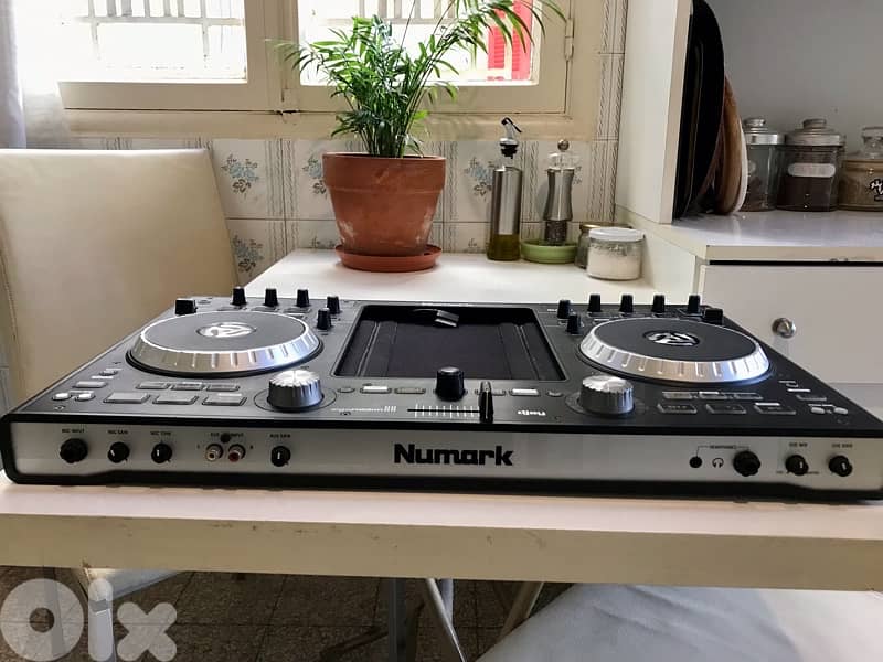 Numark iDj Pro 1