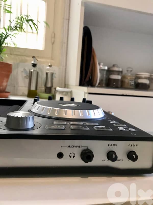 Numark iDj Pro 4