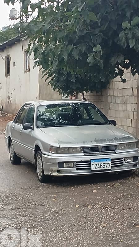 ميتسوبيشي أخرى 1990 0