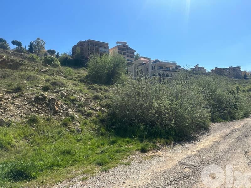 757m land zone 30/90 reaidential building sale bhamdoun mhatta AUST 1