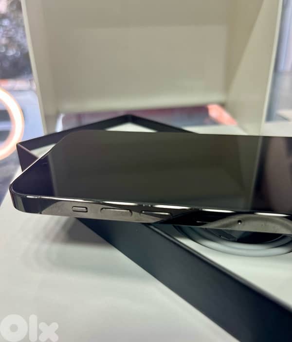 iphone 13 pro max 256GB 2