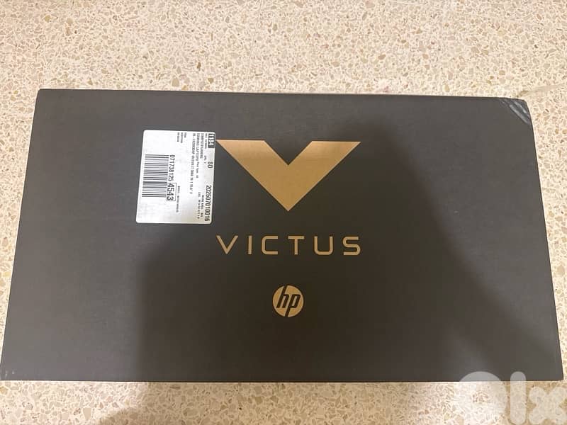 HP laptop Victus 15-FA2093dx – i7 16GB 1TB SSD RTX 5060 8