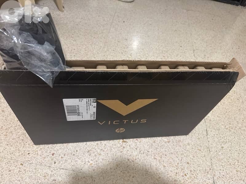 HP laptop Victus 15-FA2093dx – i7 16GB 1TB SSD RTX 5060 9