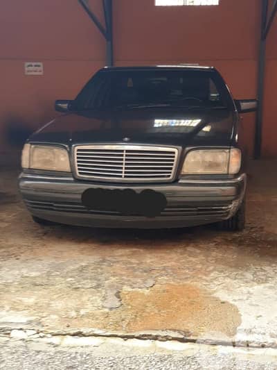 Mercedes-Benz S- 320