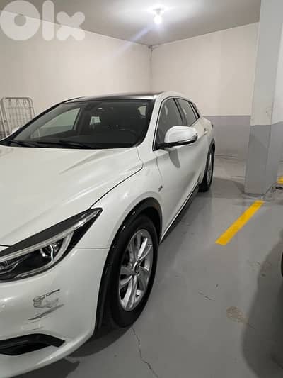 Infiniti Qx 30 series 2017