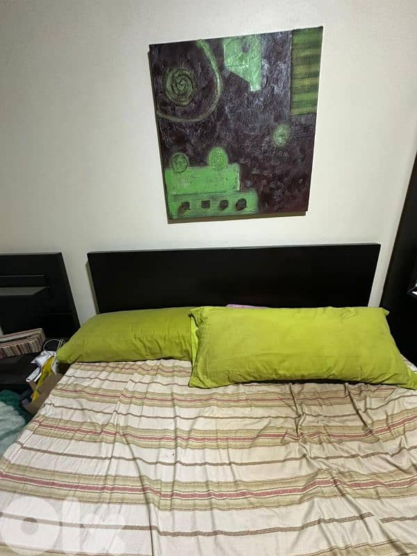 bedroom like new  غرفة نوم مستعملة ٦ اسهر فقط 0