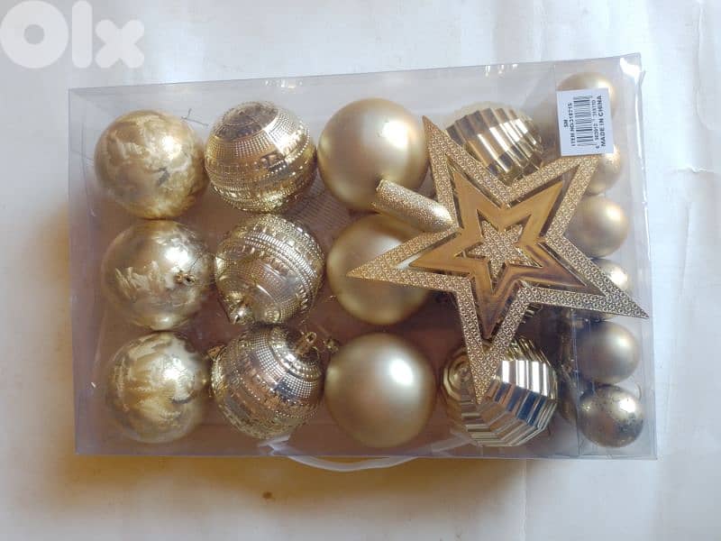 24 pieces Christmas decorations 0