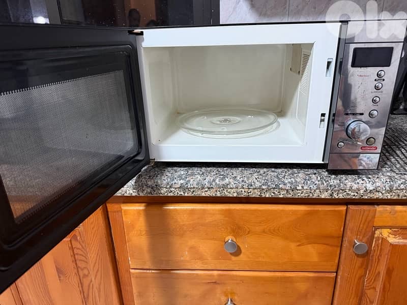 Grill / Microwave 2