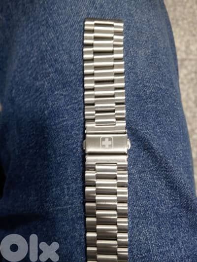 Swiss military ( bracelet )  Victorinox
