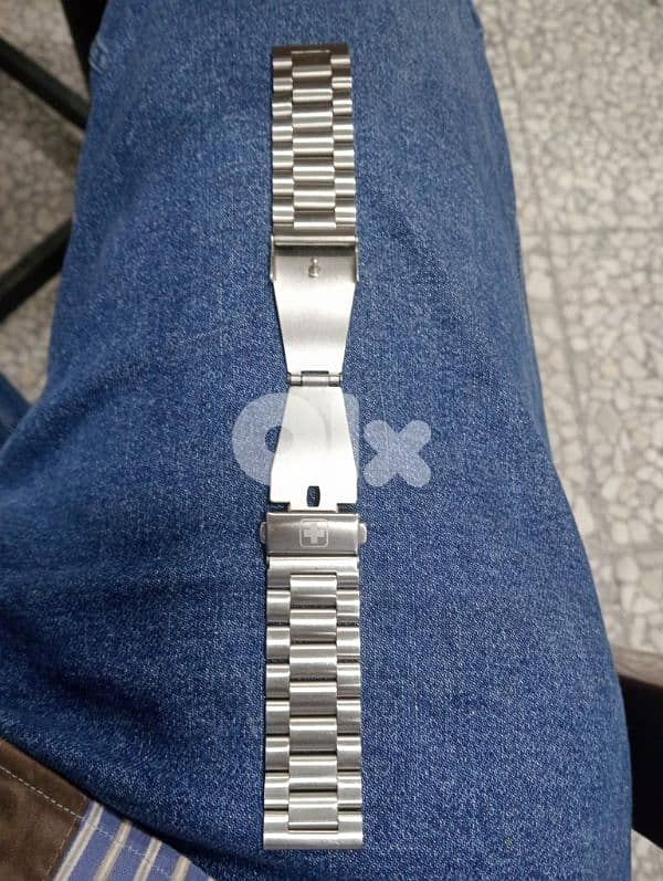 Swiss military ( bracelet )  Victorinox 2