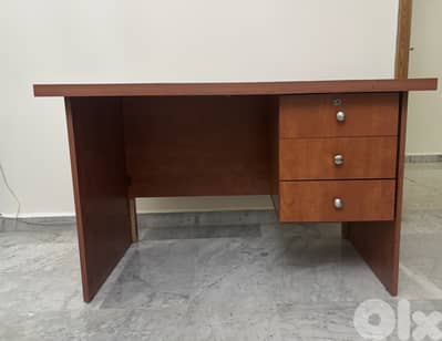 Desk Table