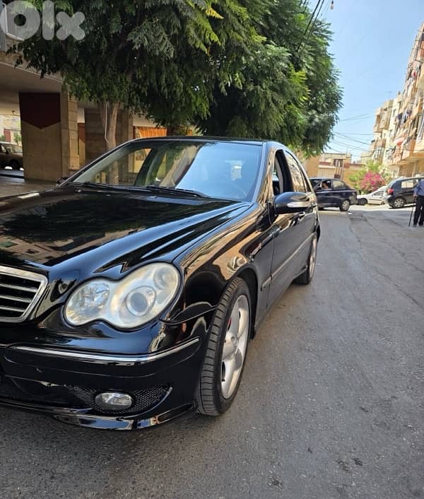Mercedes-Benz C-Class 2005 0
