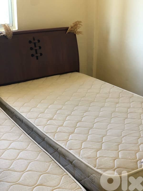2 single bed 1